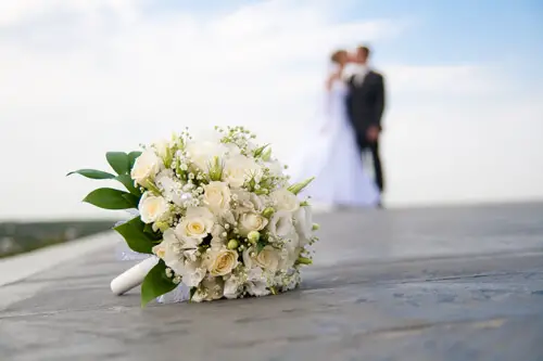 http://www.futuretimeline.net/21stcentury/images/married-couples-are-a-minority-2030-2031.jpg
