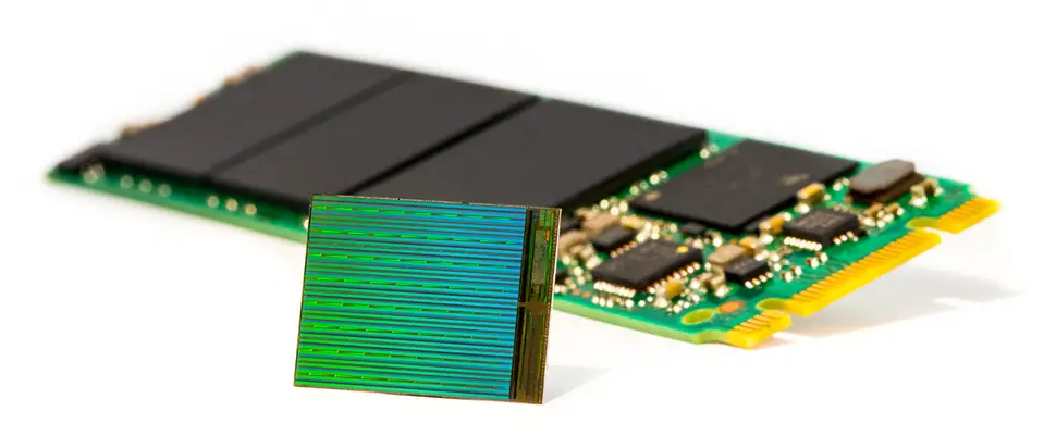 10tb solid state drive intel technology 2015 timeline
