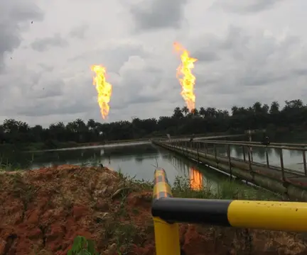 niger delta gas flares