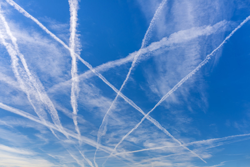 contrails