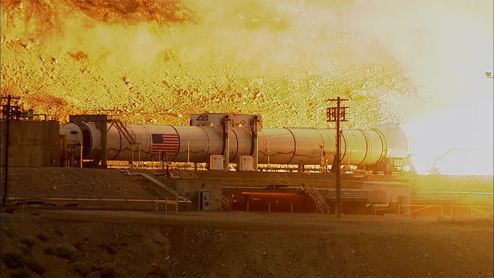 nasa space launch system sls rocket engine ground test march 2015
