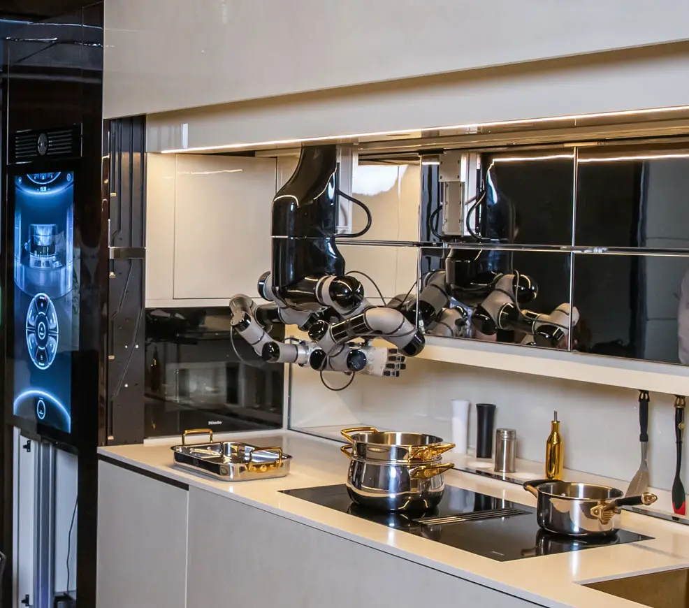 futurism robotic kitchen