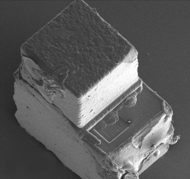 worlds smallest chip volume mm3