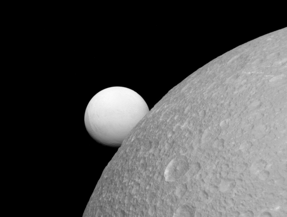 dione enceladus