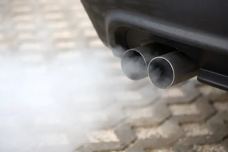 exhaust pipe pollution