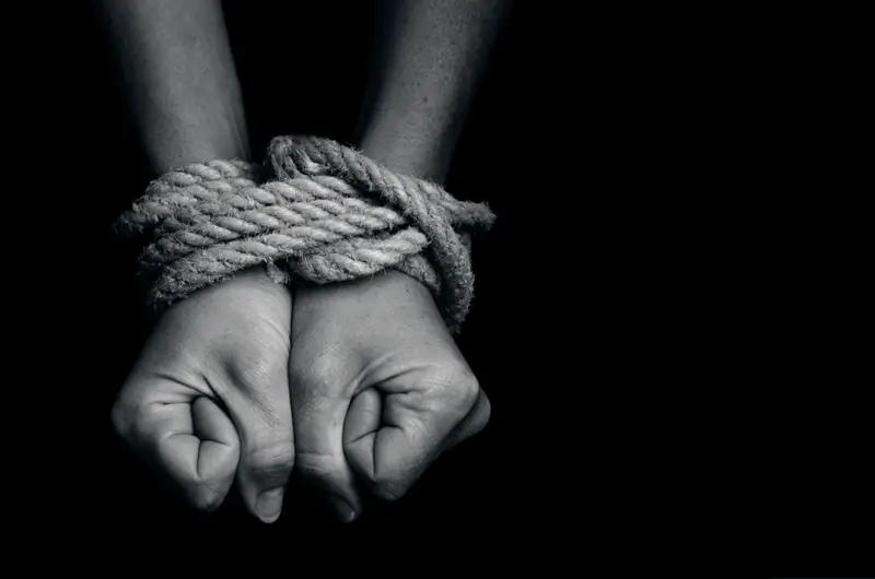 slave hands tied