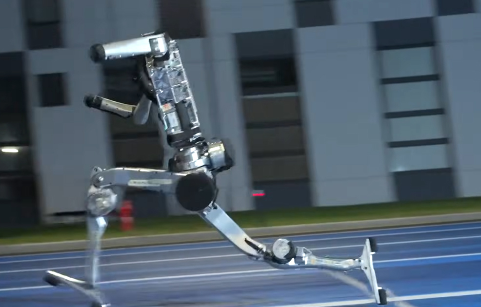 unitree humanoid robot superhuman speed jump